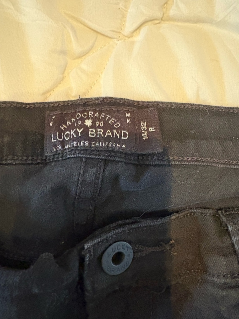 Lucky Brand Women's Dark Wash Blue jeans & Black Lucky Brand Jeans - Picture 5 of 10